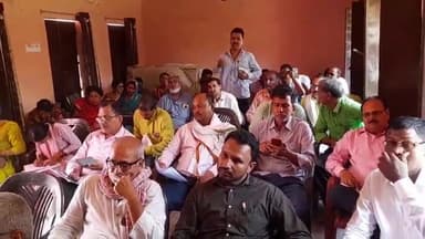 नावकोठी: बीआरसी नावकोठी में प्राइमरी मिडिल और हाईस्कूल के हेड मास्टरों की एक दिवसीय बैठक आयोजित, दिए गए आवश्यक निर्देश