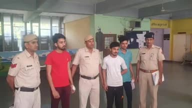 मनेठी: भाड़ावास गेट चौकी पुलिस ने ड्यूटी से लौट रहे कंपनी कर्मचारी से मारपीट करके मोबाइल छीनने के 3 आरोपियों को किया गिरफ्तार