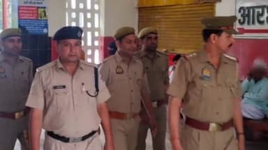 मुरादाबाद: रेलवे की चेकिंग टीम ने बेटिकट 163 यात्रियों को मुरादाबाद रेलवे स्टेशन से पकड़ा, ₹78 हजार का वसूला जुर्माना