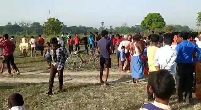 #जंदाहाथाना अंतर्गत पीरापुर गांव में गला रेत कर हत्या की गई संधिगत स्थिति में लास पाया गया
