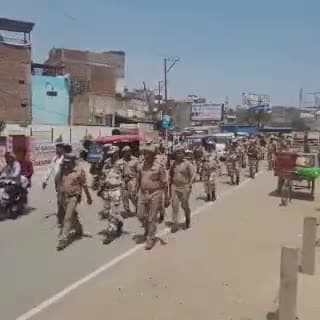 जौनपुर: हुसैनाबाद से पुलिस अधीक्षक अजयपाल शर्मा ने मतगणना की तैयारी को लेकर किया पूरे शहर में भ्रमण