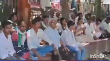 मसौढ़ी: नगर मुख्यालय के तारेगना स्टेशन परिसर में महिला पहलवान के समर्थन में किया गया महा धरना का आयोजन।।