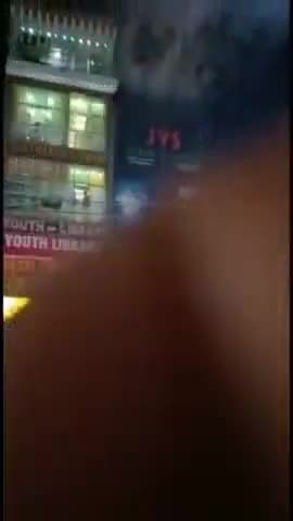 कानपुर: कल्याणपुर के पनकी रोड पर स्थित जेवीएस टावर में लगी आग, पुलिस ने क्षेत्रीय लोगों की मदद से आग पर पाया काबू