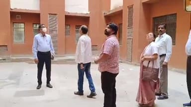 बेतिया: स्वास्थ्य विभाग के अतिरिक्त निदेशक डॉ नवल किशोर और मुख्य सचिव के ओएसडी सुरेंद्र प्रसाद ने जीएमसीएच का किया निरीक्षण