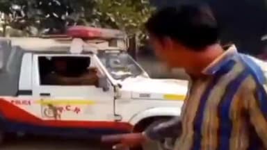 मनेठी: धारूहेड़ा थाना क्षेत्र में शराबी पति ने पत्नी और बच्चे को पीटकर घर से बाहर निकाला, पुलिस के आने से पहले भागा