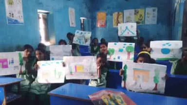 चितरपुर: बड़कीपोना के मध्य विद्यालय में जल जीवन मिशन के तहत बच्चों के बीच स्वच्छता पर आधारित निबंध व पेंटिंग प्रतियोगिता आयोजित