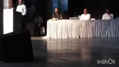 आगरा: एमजी रोड स्थित मतदान कार्मिको को डीएम नवनीत चहल के नेतृत्व में दिया गया प्रशिक्षण,आरओ-एआरओ रहें मौजूद।