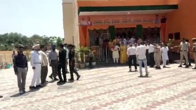 जगाधरी: हरियाणा के मुख्यमंत्री मनोहर लाल खट्टर ने बीजेपी के नवनिर्मित भवन यमुना कमल का किया दौरा