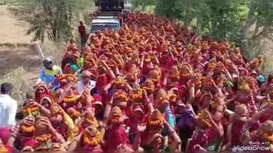 पावटा: धोली कोठी स्थित देवनारायण महाराज के 251 महिलाओं ने निकाली भव्य कलश यात्रा