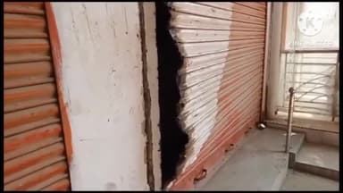 बिहार: नवाब रोड पुल पर शटर तोड़कर मोबाइल दुकान से ₹11 लाख की हुई चोरी, कई कीमती मोबाइल उड़ा ले गए बदमाश