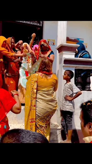 आप किसी के लिए, किसी वक्त और किसी मौके पर खास हो सकते हैं, लेकिन ये हमेशा नहीं रहता, इसलिए किसी गलतफहमी में मत रहें. #rubyphogatyadav