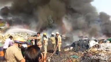 बरेली: सीबीगंज थाना क्षेत्र के परसाखेड़ा में स्थित केमिकल फैक्ट्री में लगी भीषण आग