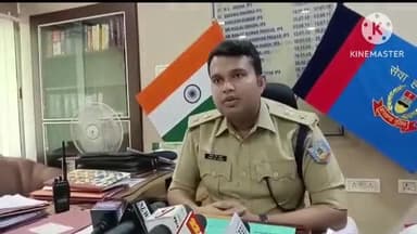 कांके: ऑटो और बसों के स्टॉपेज को लेकर ट्रैफिक एसपी हारिश बिन जमा ने कार्यालय कक्ष में दी जानकारी