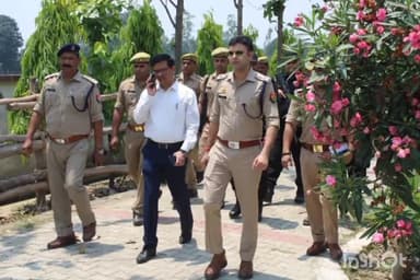 *जिलाधिकारी एवं पुलिस अधीक्षक ने कस्बा पूरनपुर में मतगणना स्थल की सुरक्षा व्यवस्था का लिया जायजा*

पीलीभीत। जिलाधिकारी प