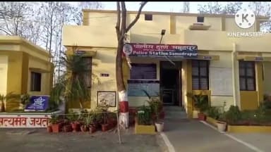 समुद्रपूर: जाम चौरस्ता येथे दुकानासमोरून चारचाकी चोरट्याने केली लंपास, पोलिसात गुन्हा दाखल