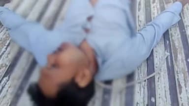 सिरोंज: करैया हाट के रोजगार सहायक द्वारा आत्महत्या करने के मामले में पुलिस ने शव का पोस्टमार्टम करा परिजनों को सौंपा