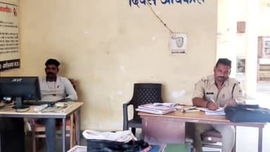 पिपरई: एक रुपए के बदले ₹80 का प्रलोभन देकर सट्टा पर्ची काट रहे दो सटोरियों के खिलाफ पिपरई थाने में हुआ मामला दर्ज