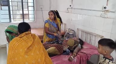 महनार: लावापुर महनार पंचायत में करंट की चपेट में आने से एक 35 वर्षीय महिला हुई जख्मी, इलाज के लिए CHC में कराया गया भर्ती