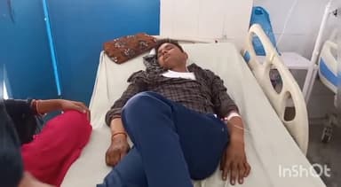 मुरादाबाद: अगवानपुर में बाइक सवार को तेज रफ्तार अज्ञात वाहन ने मारी टक्कर, घायल शख्स जिला अस्पताल में भर्ती