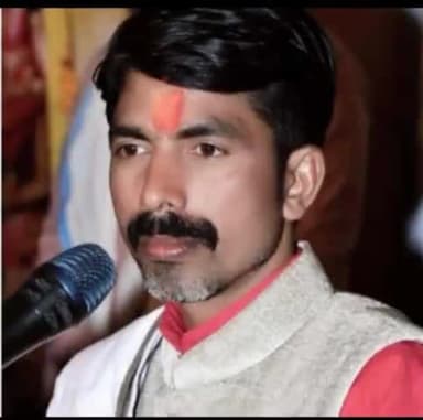 llक्षणभंगुर है जीवन की कली कल प्रातः को जाने खिली ना खेले।। 9981034752=7987588264