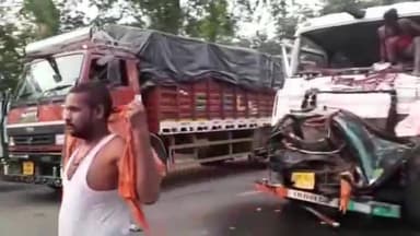 रामनगर: मसौली थाने के पास 2 ट्रेलर में हुई आमने-सामने की भिड़ंत, कोई हताहत नहीं