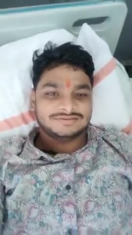 पटना एम्स में कैंसर से पीड़ित बच्ची के लिए sdp डोनेट करते हुए, बेगूसराय से पटना सिर्फ sdp डोनेशन के लिए।