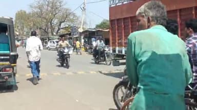 सिरोंज: नगर पालिका द्वारा शहर के मार्गों पर लगाए गए स्पीड ब्रेकरों से चालकों को हो रही परेशानी, कांग्रेस पार्षदों ने लगाए आरोप