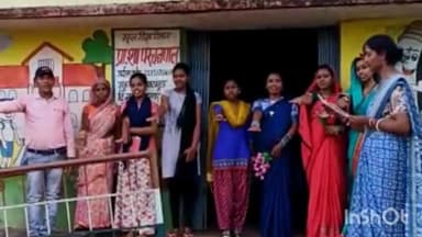 बस्तर: स्वीप कार्यक्रम के तहत परचनपाल में नवविवाहित वधुओं का किया गया सम्मान