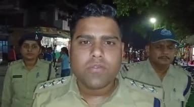 सिमरिया: पुलिस द्वारा निकाली गई फ्लैग मार्च को लेकर एसडीओपी पवई सौरव रत्नाकर ने दी प्रतिक्रिया