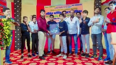 उतरौला: नॉलेज कोचिंग सेंटर फॉर इंग्लिश बड़ाहरी में सातवां  वार्षिक उत्सव एवं प्रतिभा सम्मान समारोह का आयोजन किया गया