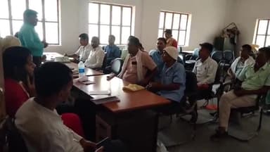 नूरसराय: ई-किसान भवन नूरसराय में खेतों के स्थाई सिंचाई प्रबंधन के लिए किया गया बैठक का आयोजन