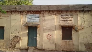 नैनवां: नैनवा उपखंड क्षेत्र में 9 में से 8 पशु चिकित्सालय पशुधन सहायकों के भरोसे