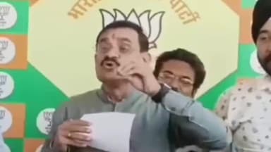 सिमरिया: पन्ना के क्षेत्रीय सांसद विष्णु दत्त शर्मा ने पूर्व मुख्यमंत्री दिग्विजय सिंह को लेकर दी प्रतिक्रिया