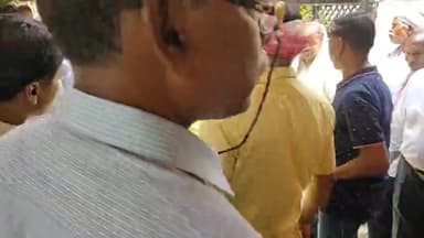 डॉ करमा उरांव को अंतिम विदाई देने के लिए उमड़ी झारखंड, उड़ीसा, छत्तीसगढ़, बंगाल आदि राज्यों से हजारों की भीड़