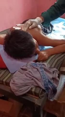 इमर्जेंसी एम्बुलेंस सेवा:-आज हमने हमारे क्षेत्र के दो साथियों (दिलीप डाहिरे व सुनीत यादव) का इलाज हेतु हॉस्पिटल पहुंचाया,
ये वही साथी है जिनके इलाज हेतु आप सबका भरपूर सहयोग प्राप्त हुवा,
ईश्वर की सर्वोच्च कृपा आप सभी ऊपर बनी रहे