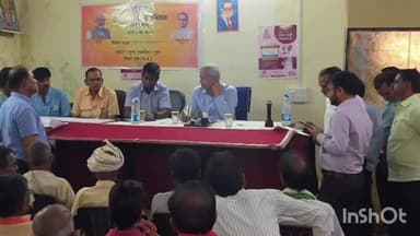 गुना नगर: म्याना में मुख्यमंत्री जन सेवा अभियान-2 के तहत आयोजित शिविर में  पहुंचे कमिश्नर और कलेक्टर