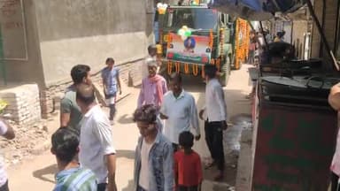 #बाड़ी बीमारी के चलते शहिद हुए सूबेदार हरिओम गोस्वामी की शव यात्रा बाज़ार से निकाली लोगो ने दी नम आंखों से श्रद्धांजली