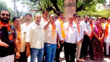 जालौर: कलेक्ट्रेट में BJP ने नरसाणा टोल के आसपास राजस्व ग्रामीणों को टोल मुक्त करवाने को लेकर सीएम के नाम एसडीएम को दिया ज्ञापन