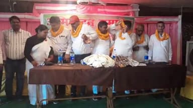 बेगूसराय: बेगूसराय तैलिक साहू समाज द्वारा शहर के गंगाराम सभागार में राजद के मोरवा विधायक रणविजय साहू का सम्मान समारोह आयोजित