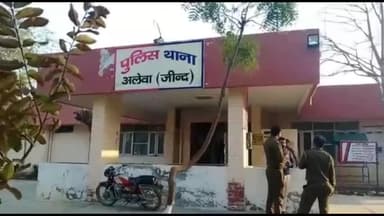 अलेवा: डीएसपी संदीप सिंह ने अलेवा थाना में जांच अधिकारियों से की मीटिंग