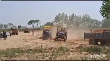 महसी: खैरीघाट थाना क्षेत्र में खनन कारोबार में संलिप्त नाबालिक बच्चे चलाते ट्रैक्टर ट्राली,बेखौफ खनन कारोबारी।