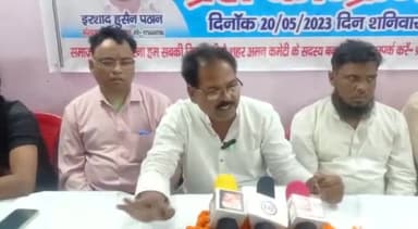 शहर अमन कमेटी में प्रेस कॉन्फ्रेंस कर पुरानी कमेटी भंग की नई कार्यकारिणी 1 तारीख से शुरू की जाएगी