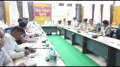 बिहार: मध निषेध के अपर मुख्य सचिव केके पाठक ने हरदेव भवन में मध निषेध क्रियान्वन का किया समीक्षा बैठक