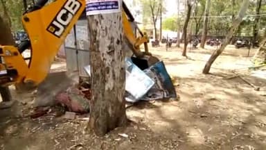 कांके: एचईसी के द्वारा जगन्नाथपुर मंदिर और योगदा कॉलेज के पास से हटाया गया अतिक्रमण