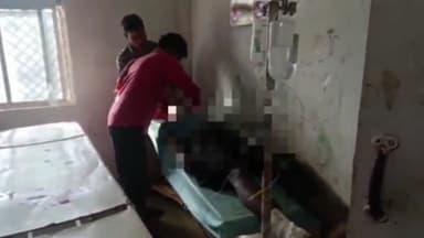 सिरोंज: इम्लानी रोड पर अनियंत्रित होकर गिरी तेज़ रफ़्तार मोटरसाइकिल, 3 लोग हुए घायल