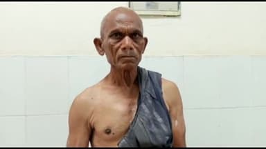 बिहार: रानाविगाहा गांव में पोता ने अपने ही दादा की बेरहमी से की पिटाई, जख्मी का सदर अस्पताल में कराया जा रहा है इलाज