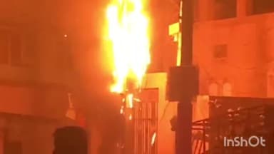 बीकानेर: सदर थाना इलाके में चोतीना कुआं की गली में बिजली के खंभे पर लगी आग