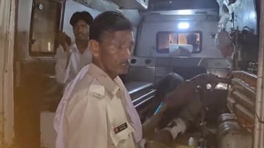 फिरोज़ाबाद: गांव महाराजपुर के निकट तेज रफ़्तार बाइक ने बाइक सवार पुलिस कर्मी को मारी टक्कर, पुलिसकर्मी घायल