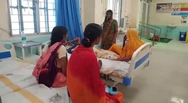 बिहार: महानंद पुर गांव में घर में घुसकर बदमाशों ने की मारपीट, तीन लोग हुए जख्मी व इलाज के लिए लाया गया बिहार शरीफ अस्पताल