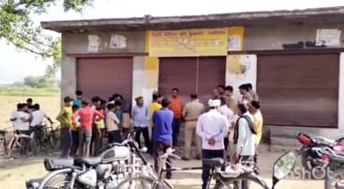 टूंडला: गालिब गांव में देसी शराब की दुकान में हुई चोरी, शराब और नकदी ले गए चोर